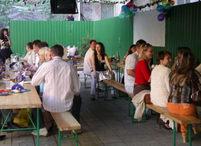 Народ к разврату готов...