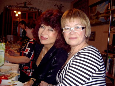 Леночка Гапонова и Валюшка Жданова