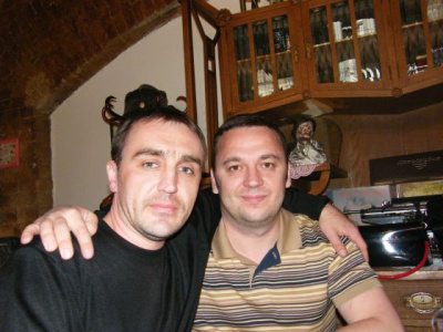 Костя Шнырев. Антон Ланевский. Москва, май 2009.