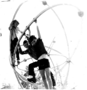 На мирном? атоме Ожигин И. Чесноков В.