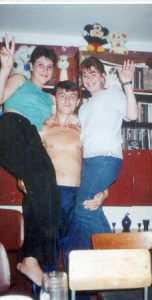 Нет, не перевелись ещё богатыри на земле нашей!