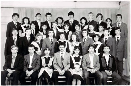 Наш 10 класс в мае 1983 года - дальше экзамены и выпускной