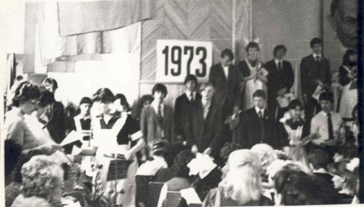 На первом плане Оля Кривошеева