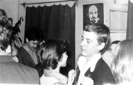 Дискотеки и школьные вечера