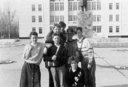 Весна 1992 г. 9 "Б"