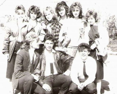 Старшие и младшие