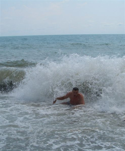 Мишкин Э.и не девятый вал...