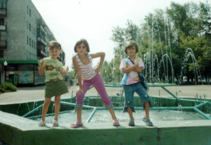 Алина-дочь Таракана, Марина-дочь Перуси, Светлячок-дочь Калашниковой