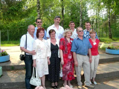 Выпускники 77г.